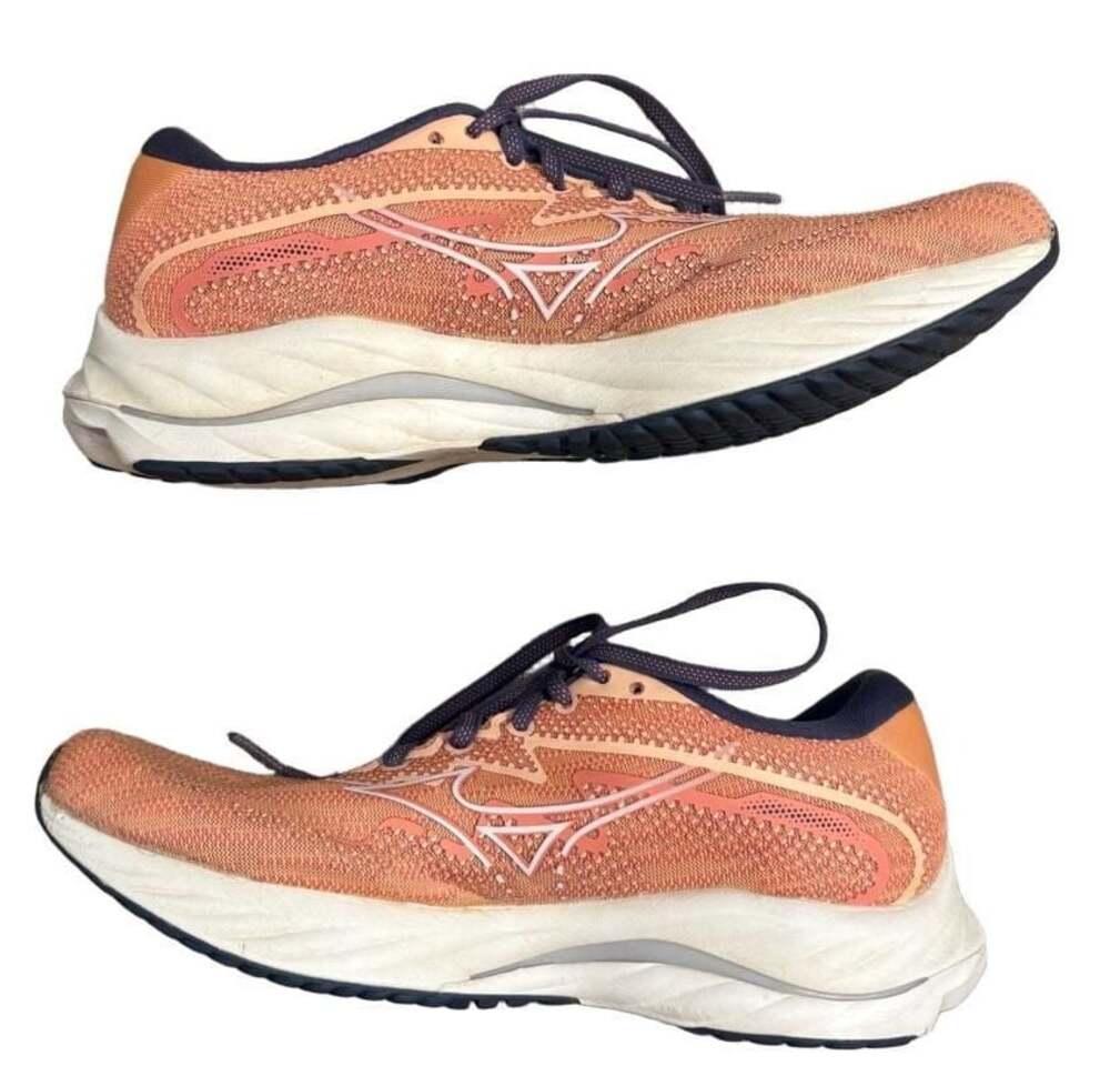 Mizuno Wave Rider 27 Coral Reef/ Snow White Women's Running Shoes US 9 Athletic